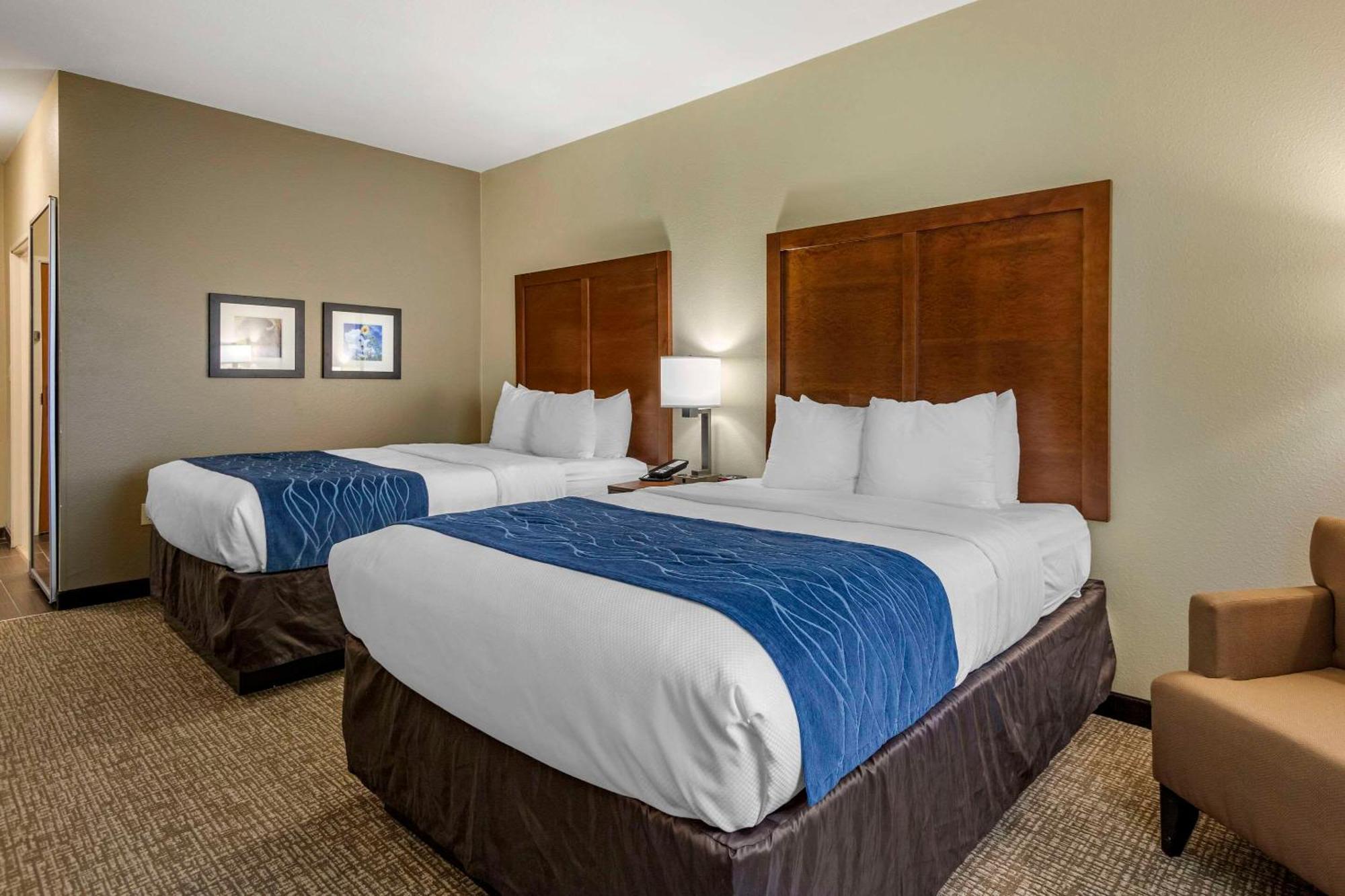 Comfort Inn & Suites Glenpool Dış mekan fotoğraf